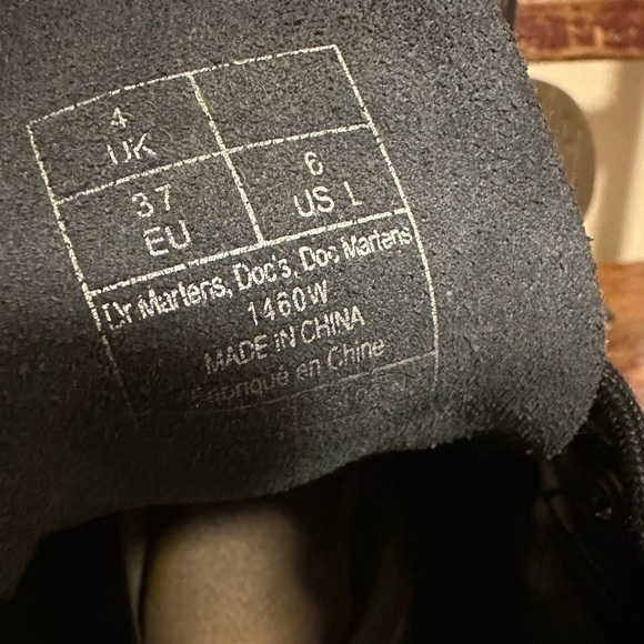 Dr. Martens Black Patent Leather Original Lace Up Combat Boots Docs - Picture 14 of 16